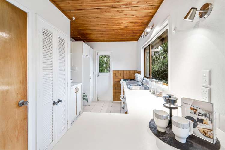 1/143 Balmain Road Birkenhead_17