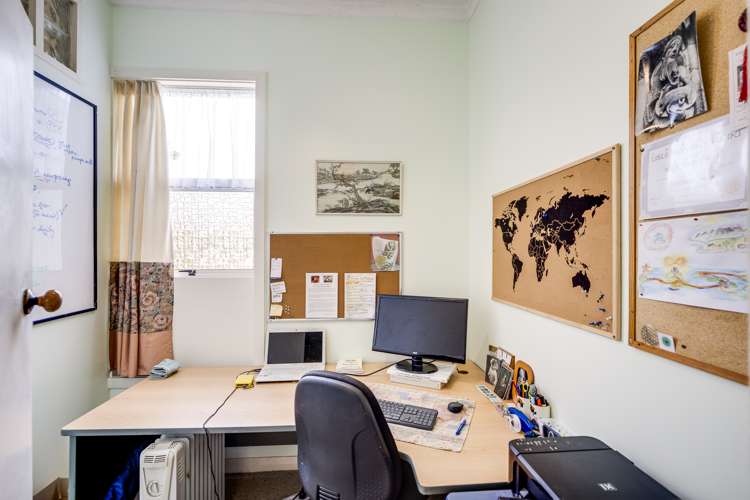 13 Roslyn Road Bluff Hill_18