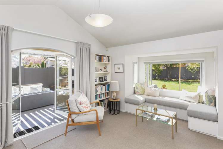 30 Chateau Drive Burnside_8