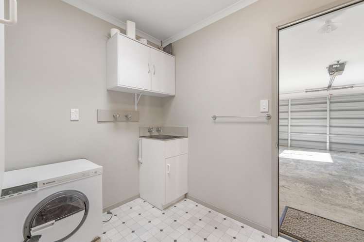 65 Monteith Street Halcombe_15