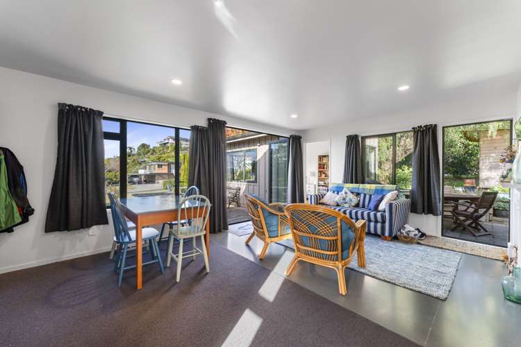 2 Earle Place Acacia Bay_10