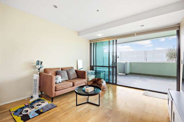 506/18 Beach Road Auckland Central_2