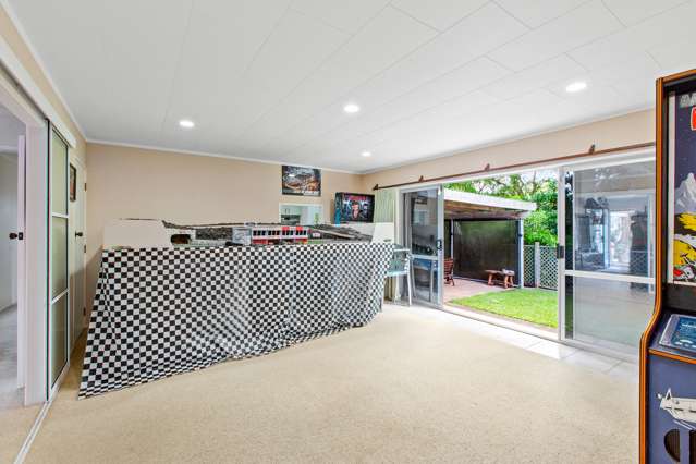 20 Edgewater Grove Orewa_4