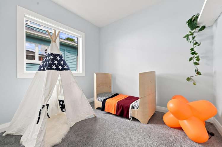 64 Wainui Avenue Point Chevalier_15
