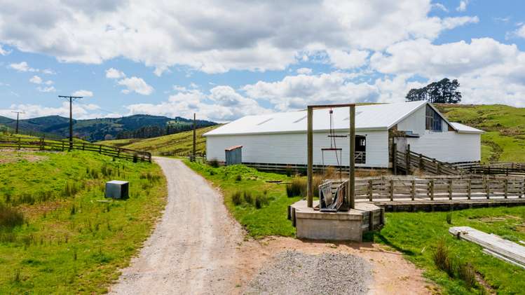 1137 Wimbledon Road Porangahau_5