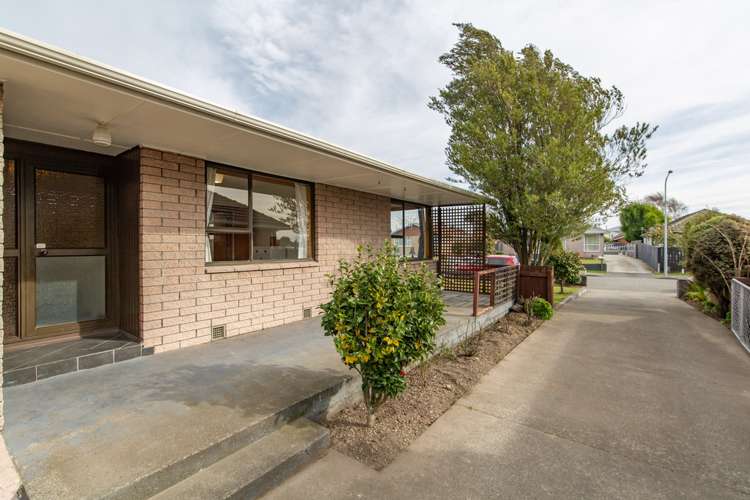 5 Oriana Crescent Hornby_17