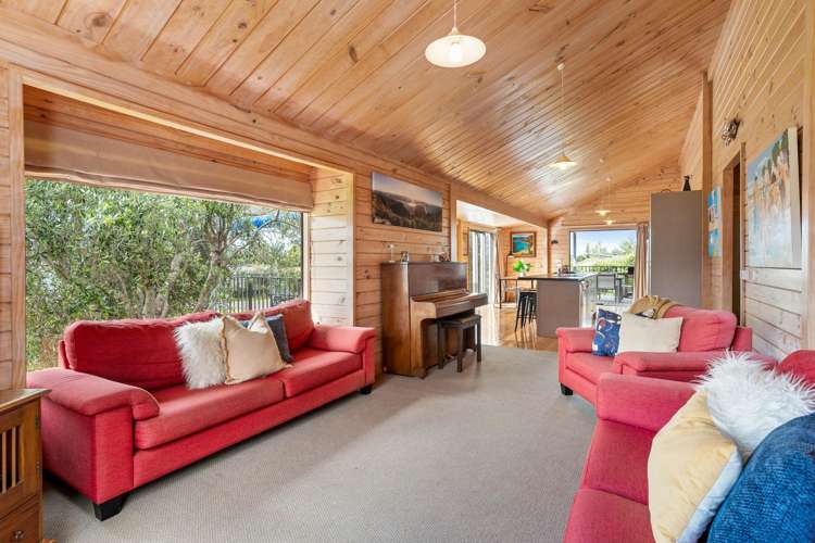 41 Holland Close Pauanui_12