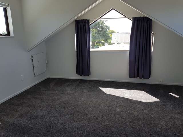 5/11 Burns Street Sydenham_4