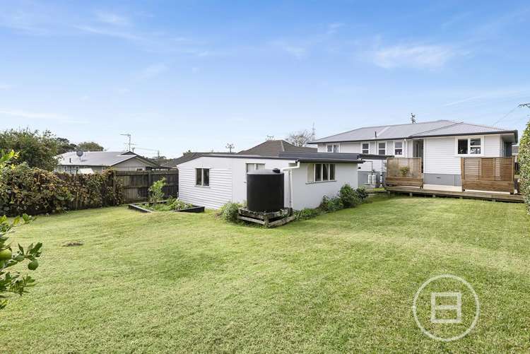 260 Hepburn Road Glendene_9