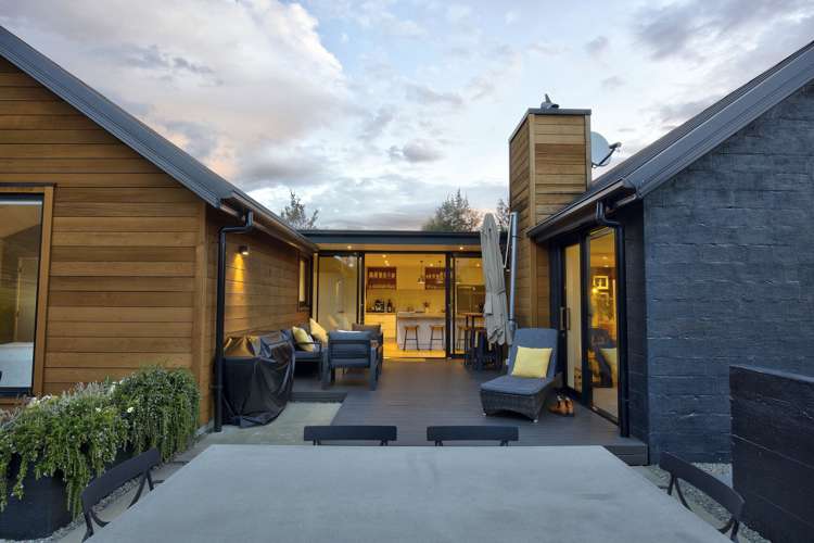 5 Bretby Court Jacks Point_16