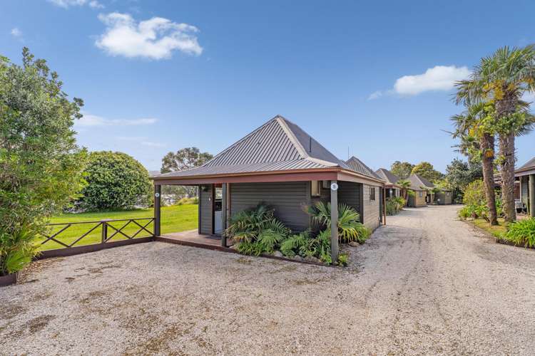 8/223 Main Road Tairua_16