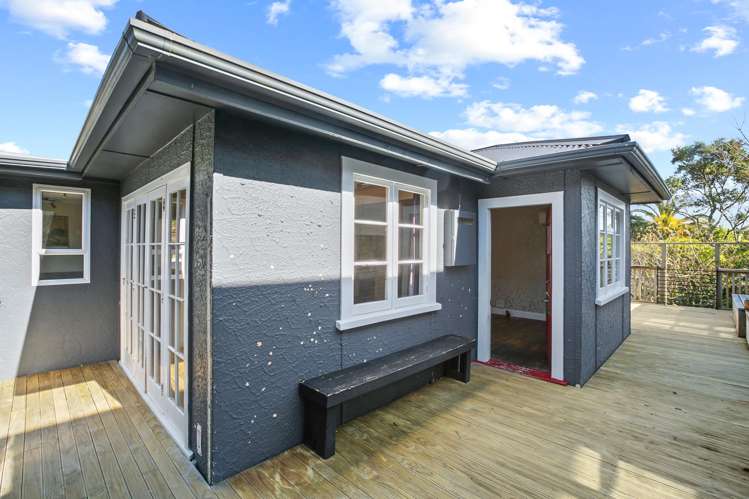 8 Awanui Street Merrilands_16
