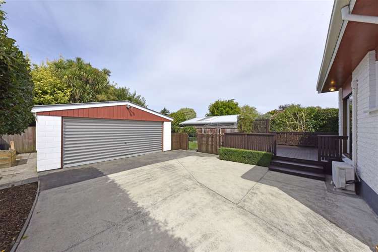 36 Teesdale Street Burnside_16