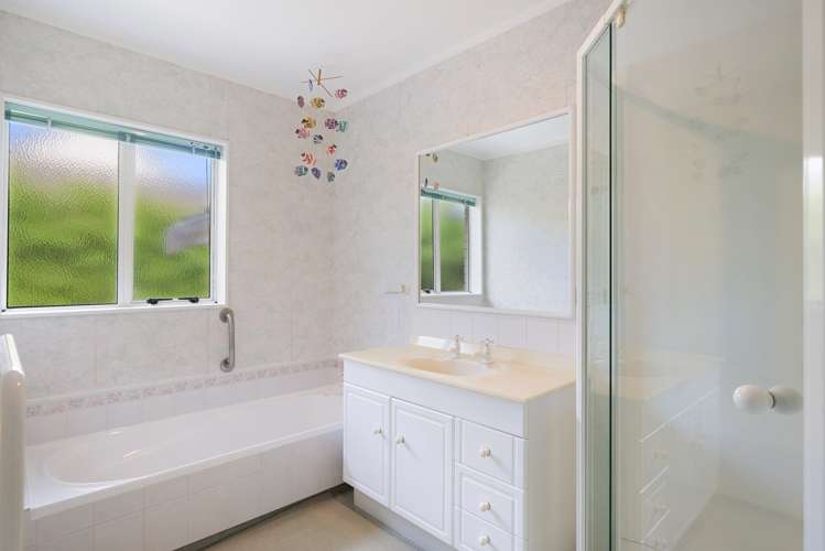 54 Huia Street Waikanae_18