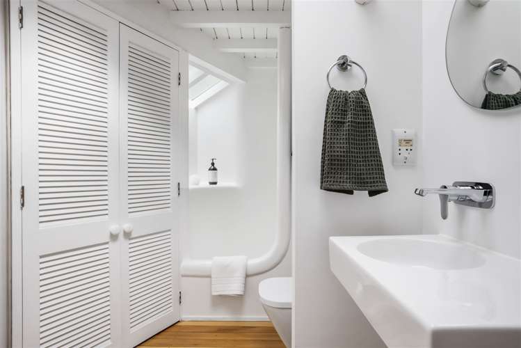 25 Eastcliffe Road Castor Bay_16