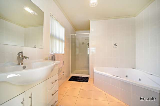 47 Baverstock Road Flat Bush_2