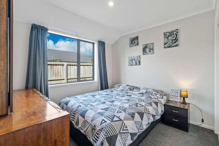 73 Andesite Drive Rolleston_16