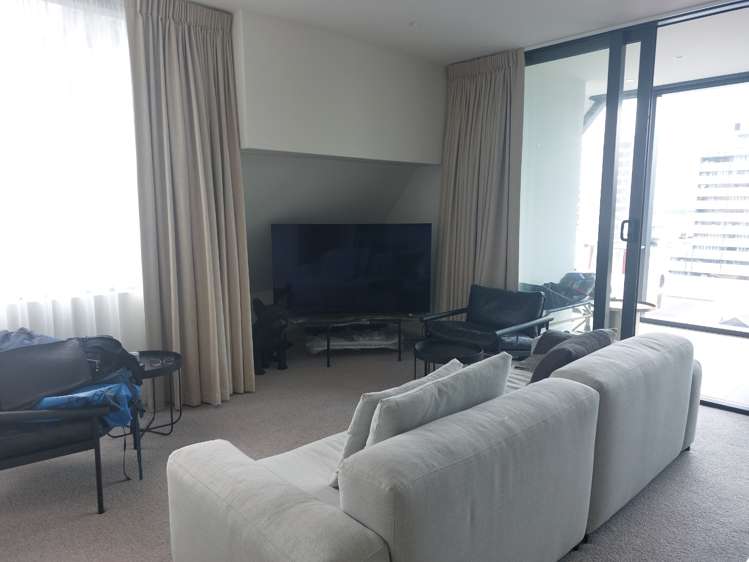 808/10 Commerce Street 10015_1