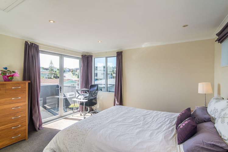 17 Tweed Road Papakowhai_12