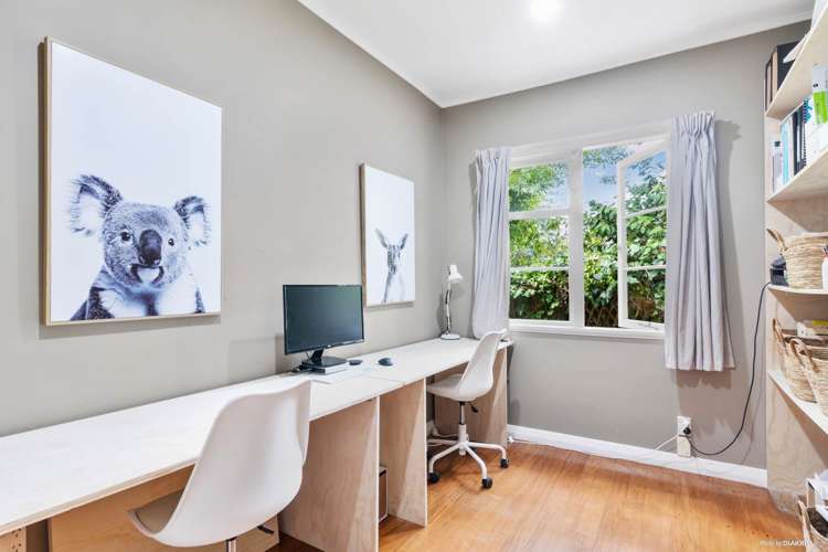 12 Handley Avenue Narrow Neck_11