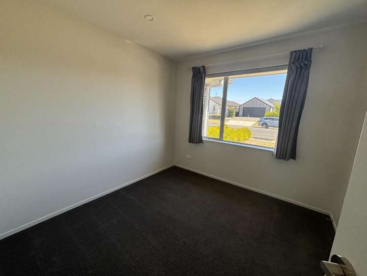 95 Watkins Road 11373_12