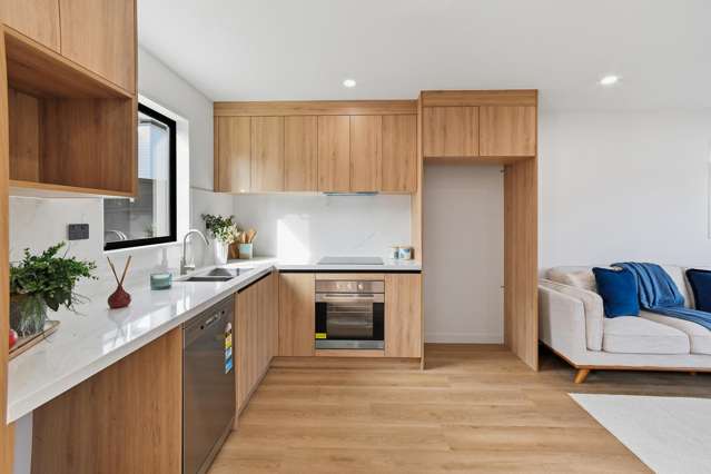 16 Geneva Place Blockhouse Bay_3