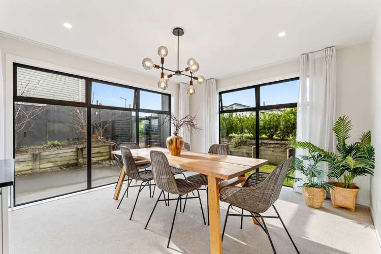48 Henry Tayler Rise_5