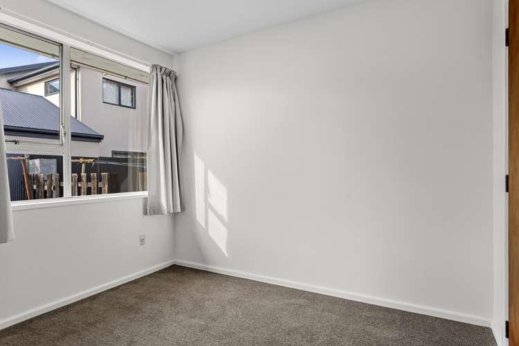 2/91 Brougham Street Addington_6