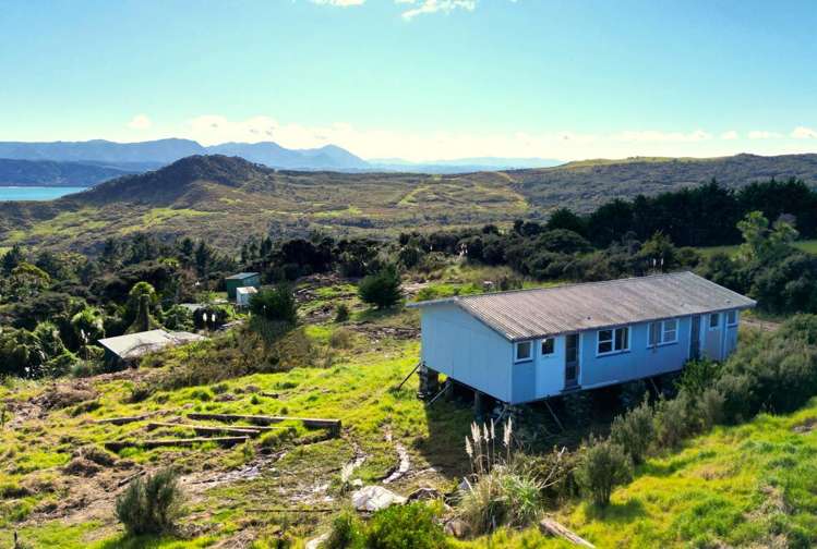 143 Kokohuia Road Omapere_31