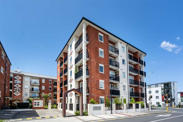 G05/1c Soljak Place Mount Albert_16