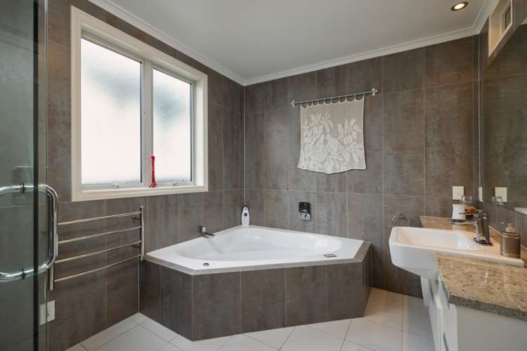 8 Bennett Street Mount Albert_25