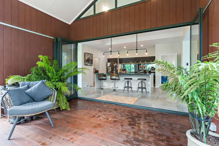 344 Hughes Line Carterton_21