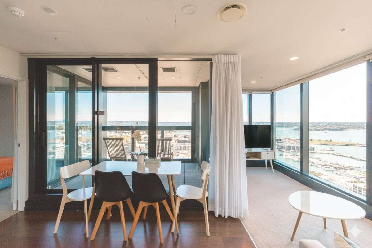 3002/32 Swanson Street_1