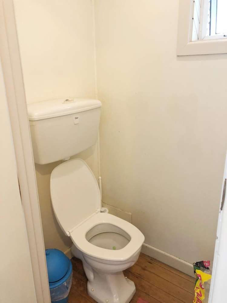 26 Netherlands Avenue Kelston_7