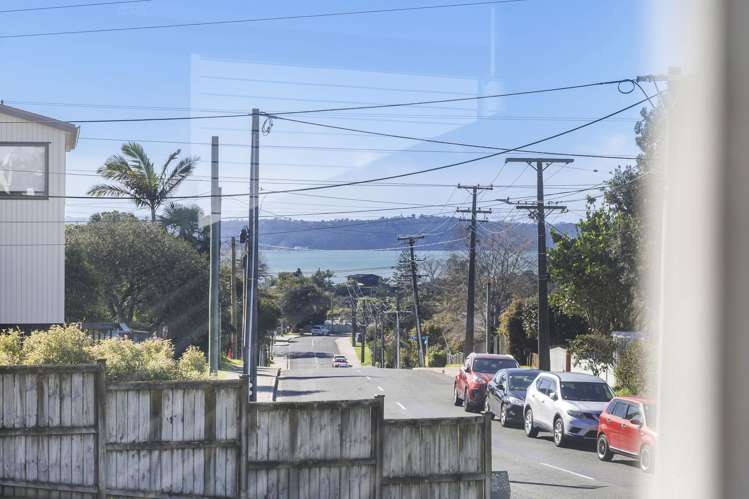 40A Tiroroa Avenue Te Atatu South_12