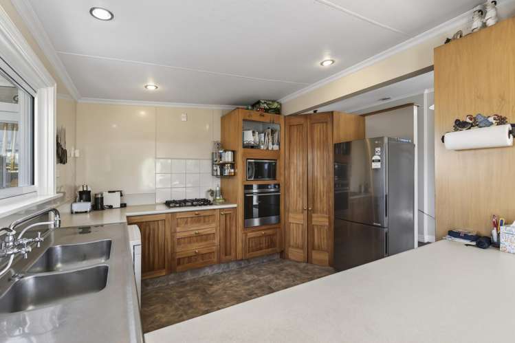 14 Mouatt Street Waitara_8