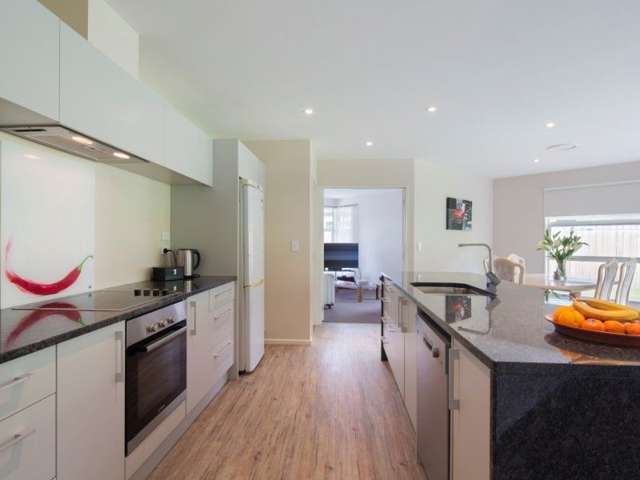 31 Banbury Terrace Lower Shotover_2