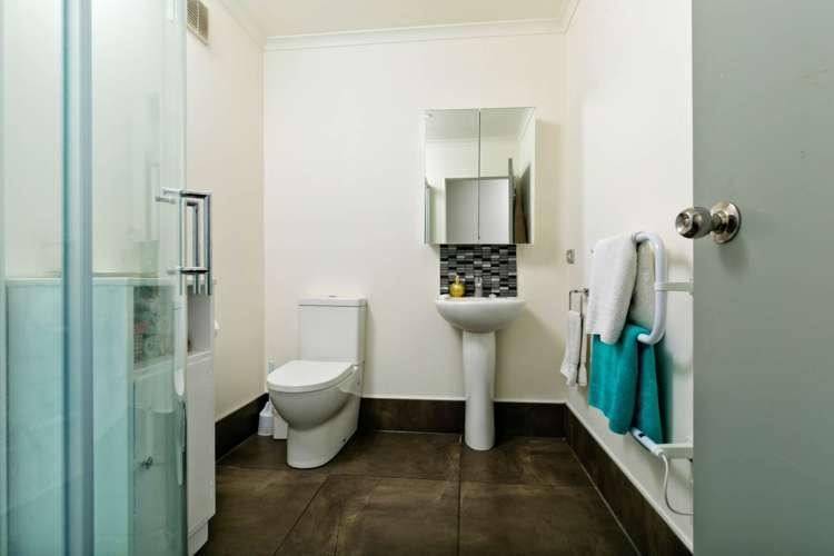 77 Alverna Heights View Gulf Harbour_13