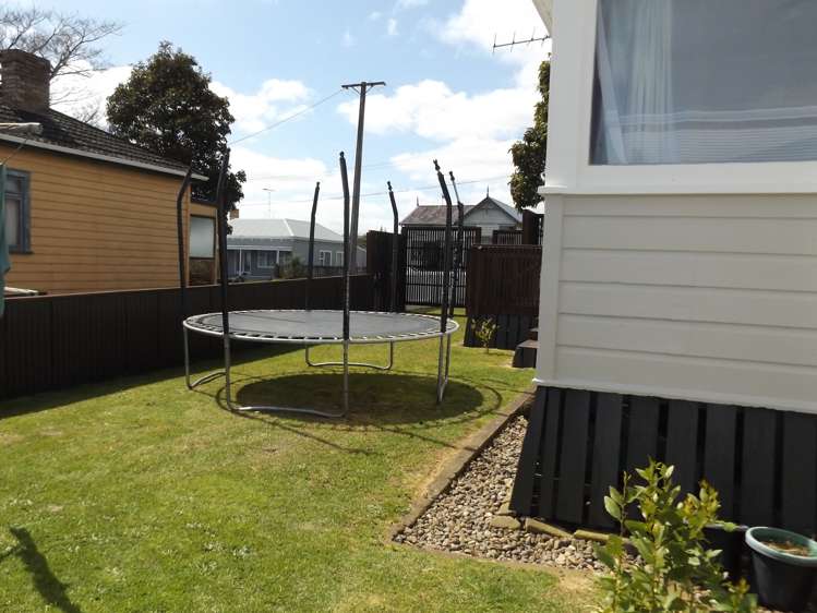 5 William Street Huntly_14