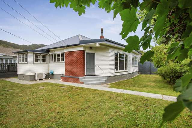 Immaculate Living in Waiwhetu