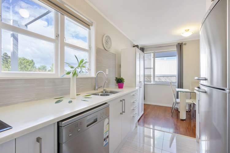 3/14 Orchid Place Te Atatu South_6