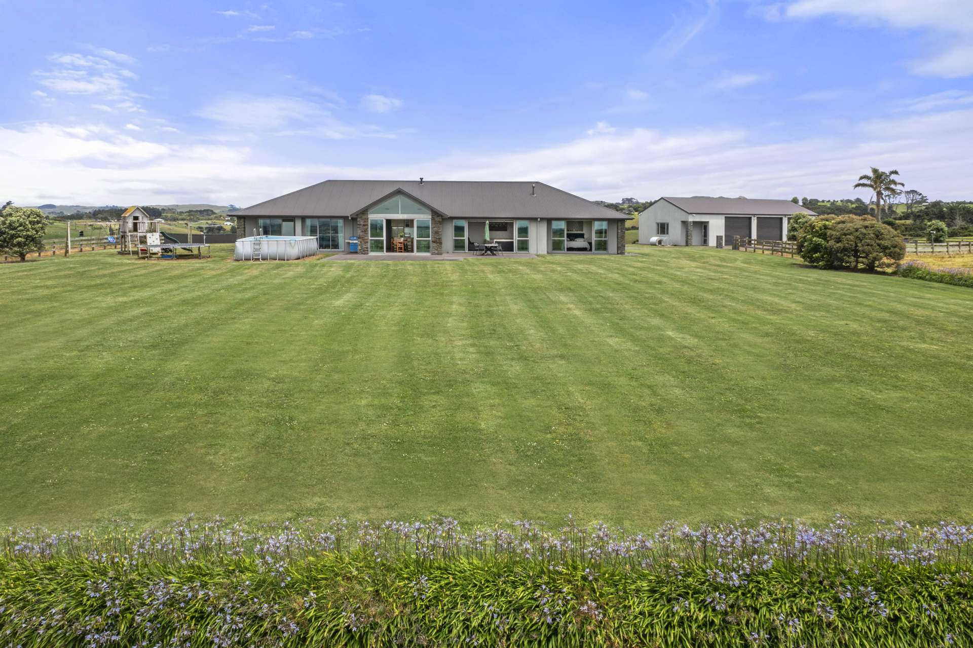 1051 Awhitu Road Waiuku_0