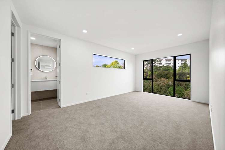 82 Arran Drive Silverdale_8