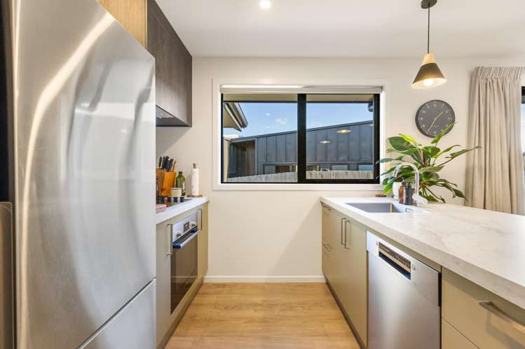70 Kirimoko Crescent_5