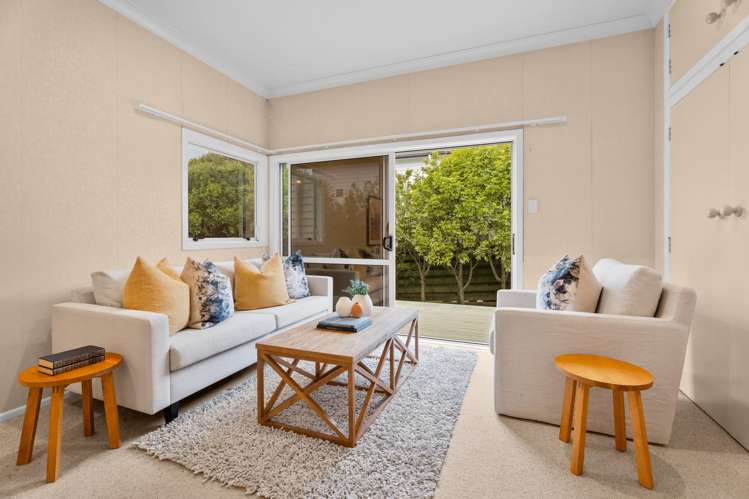 104 Frederick Street Hillsborough_8