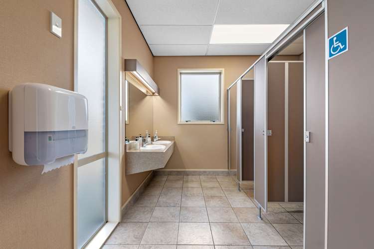 244 Vaughan Road Owhata_12