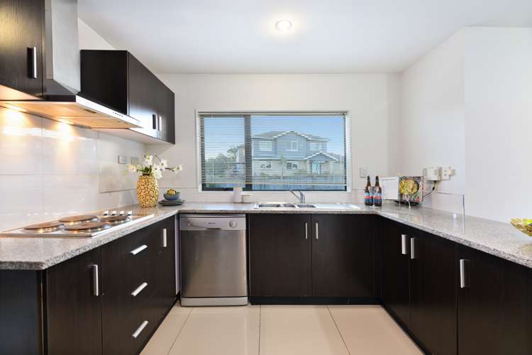6 Riverglade Parkway Te Atatu South_20