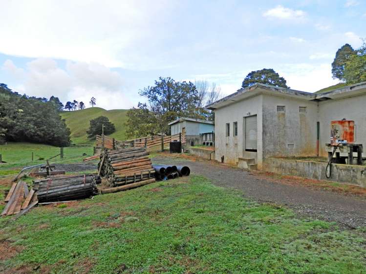 698 Whananaki South Road Whananaki_5