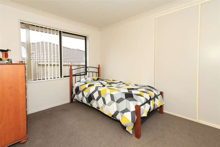 32 Heathfield Avenue Huntington_12