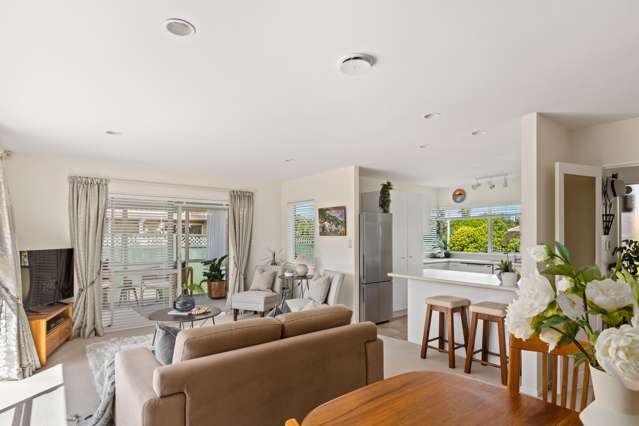 94 Lakeside Drive Orewa_4